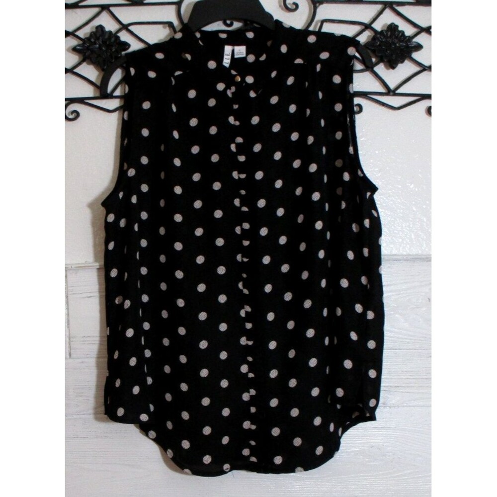 Elle Women's Top Size L Sleeveless Black Polka Dot Round Neck